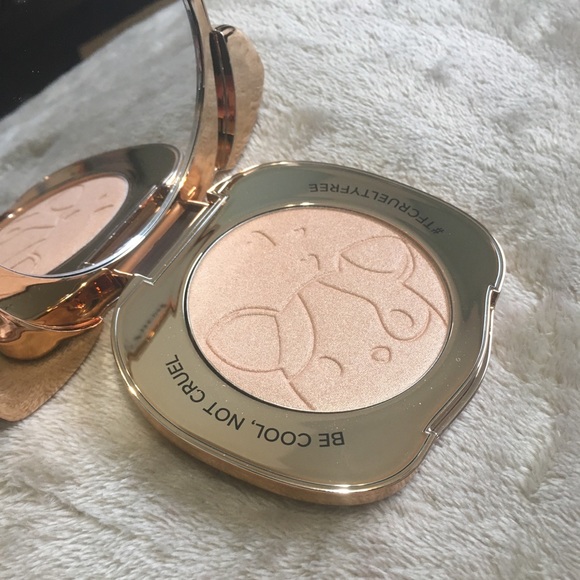 Too Faced Clover Highlighter in Glowver BNIB - Picture 15 of 15